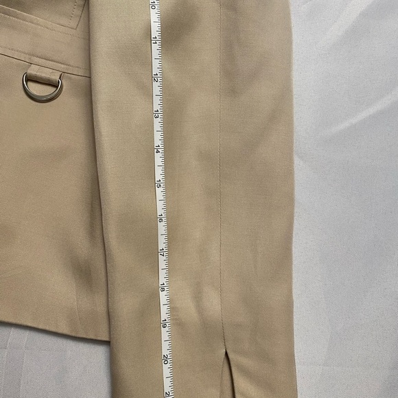 TALBOTS Womens Blazer SZ 10 Light Cream/Ivory Safari Style Lightweight - Picture 13 of 14